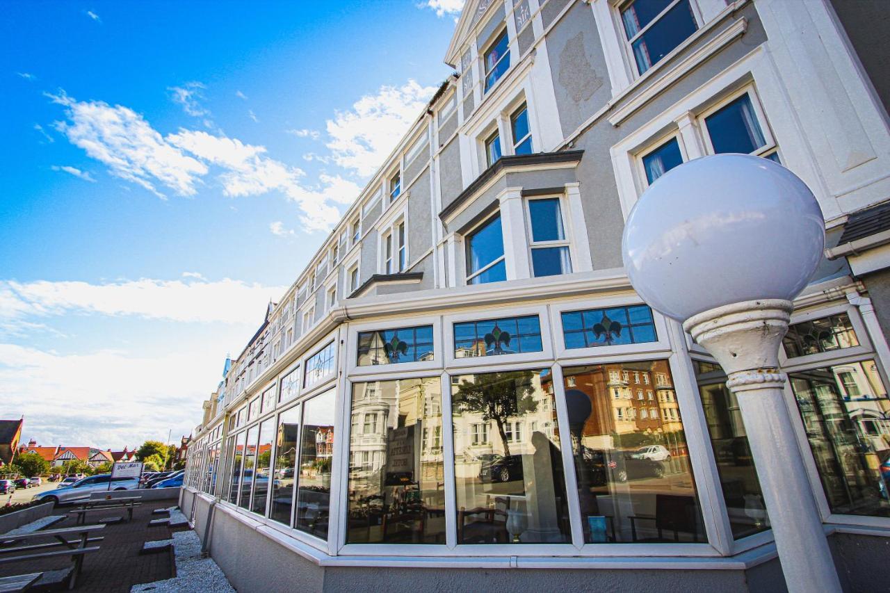 New Loretta Hotel Llandudno Bagian luar foto