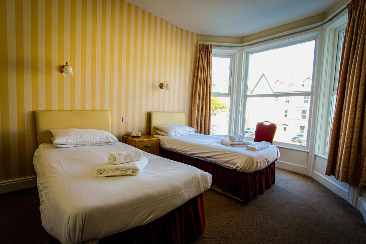 New Loretta Hotel Llandudno Bagian luar foto